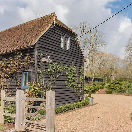 Woolhouse Barn Villa Hunton  Exterior photo